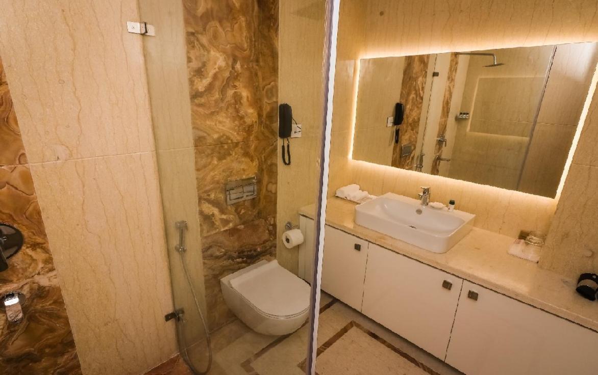 Hotel Silver Spring 布莱尔港 外观 照片